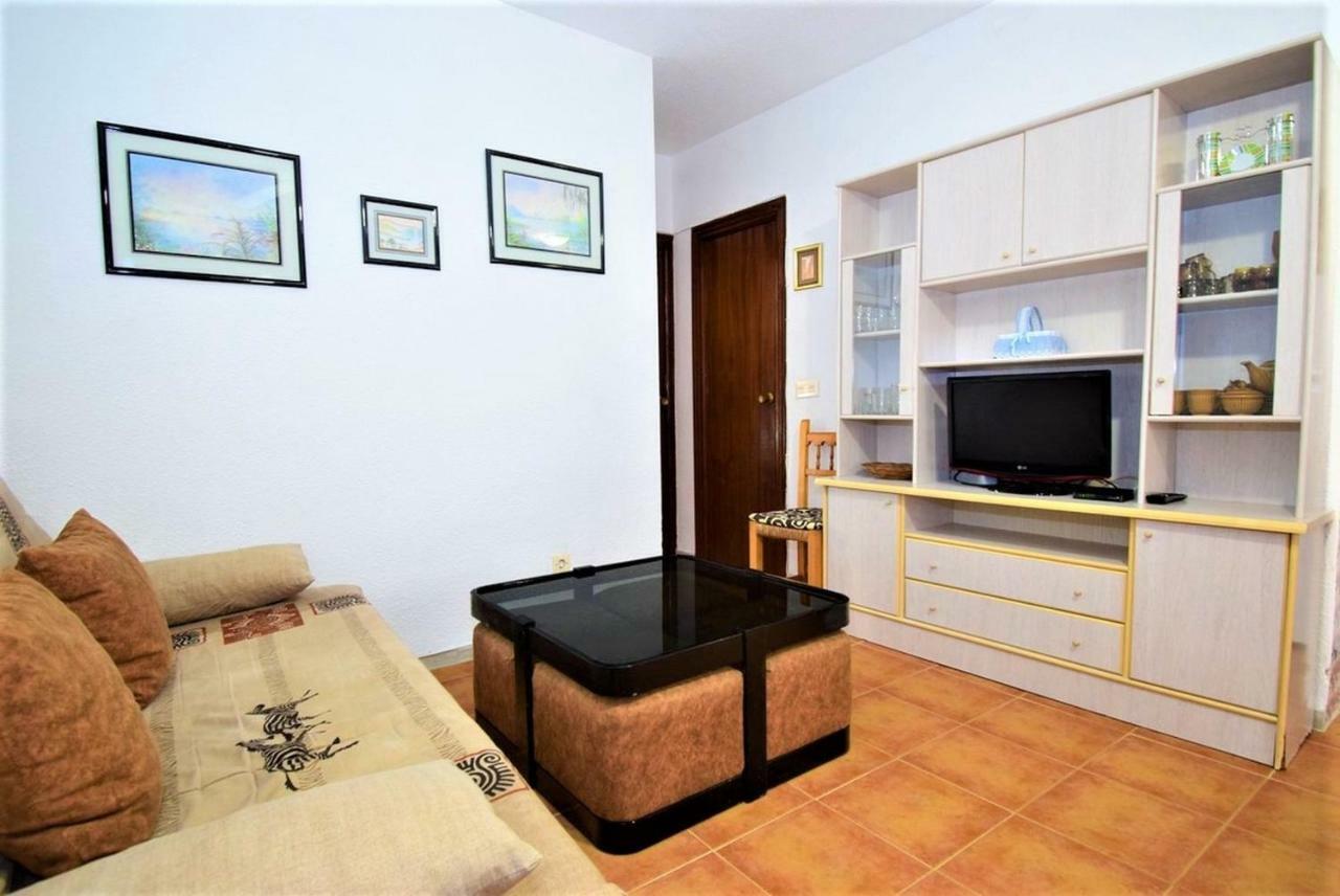 34 Retro Beach House - Alicante Real Estate تورّيفيِخا المظهر الخارجي الصورة